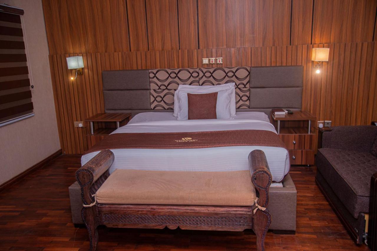 Mahogany Hotel And Suites Ibadan Luaran gambar